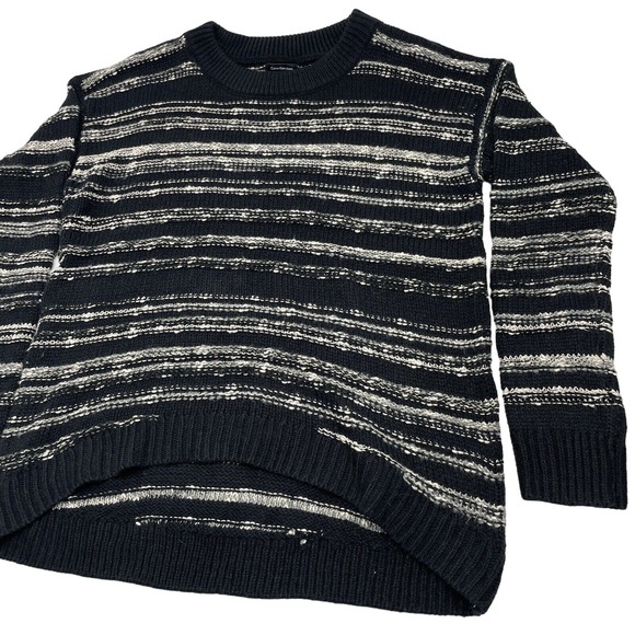 EUC Calvin Klein Black & White Marbled Stripes Pullover Crewneck Sweater Size M - Picture 3 of 9
